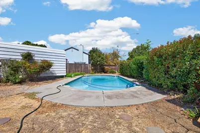 2307 Blue Tees Drive, Stockton, CA 95206 - Photo 36