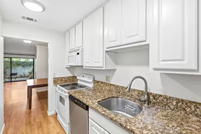 790 Woodside Lane #6, Sacramento, CA 95825 - Photo 12