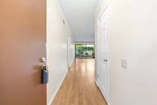 790 Woodside Ln, Sacramento, CA 95825 - Photo 6