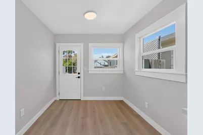 2145 Perkins Way, Sacramento, CA 95818 - Photo 12