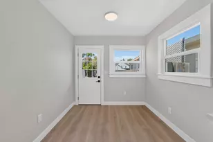 2145 Perkins Way, Sacramento, CA 95818 - Photo 12