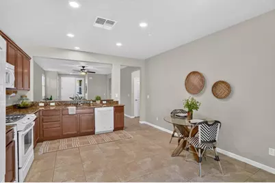 9928 Westminster Way, Elk Grove, CA 95757 - Photo 8