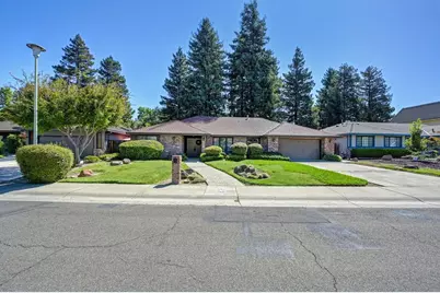 14 Ridgemark Court, Sacramento, CA 95831 - Photo 2