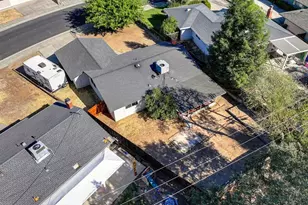 1502 Gregory Way, Roseville, CA 95661 - Photo 38