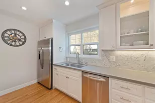 2732 14th St, Sacramento, CA 95818 - Photo 18