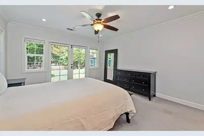 2732 14th St, Sacramento, CA 95818 - Photo 28