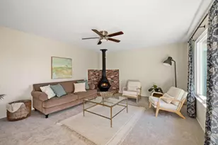 9329 Henley Way, Sacramento, CA 95826 - Photo 10