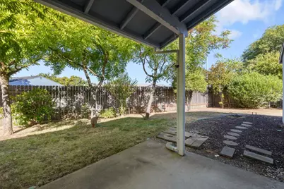 9329 Henley Way, Sacramento, CA 95826 - Photo 34