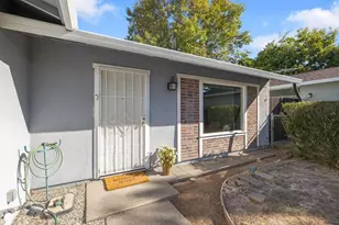 9329 Henley Way, Sacramento, CA 95826 - Photo 8