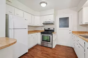 3241 Belmont Way, Sacramento, CA 95815 - Photo 10