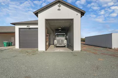 16464 Fox Road, Lodi, CA 95240 - Photo 36