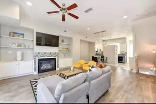 287 McDowell Ln, West Sacramento, CA 95605 - Photo 2