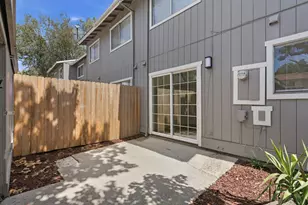 5941 Bamford Dr, Sacramento, CA 95823 - Photo 36