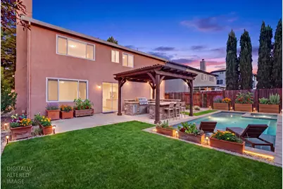 8717 Elfin Court, Elk Grove, CA 95758 - Photo 20