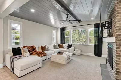 8161 Triplefin Way, Elk Grove, CA 95757 - Photo 24