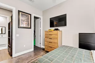 3333 McKinley Village Way, Sacramento, CA 95816 - Photo 26