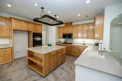 4021 Thornhill Way, Modesto, CA 95356 - Photo 16