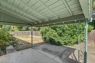 7077 Reichmuth Way, Sacramento, CA 95831 - Photo 38