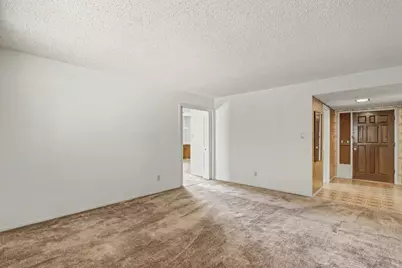 7077 Reichmuth Way, Sacramento, CA 95831 - Photo 18