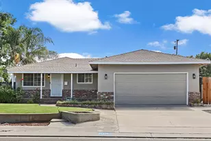 1412 Elisabeth Ave, Escalon, CA 95320 - Photo 2