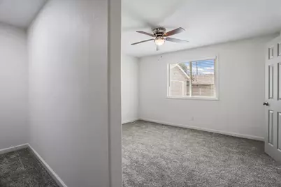 1412 Elisabeth Avenue, Escalon, CA 95320 - Photo 14