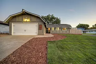5506 Brooks Ave, Loomis, CA 95650 - Photo 1
