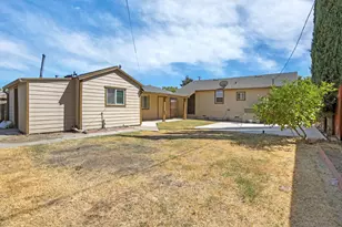 1543 Country Club Blvd, Stockton, CA 95204 - Photo 22