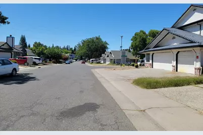 6481 San Stefano Street, Citrus Heights, CA 95610 - Photo 16