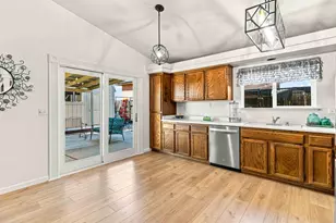 4072 Donald Dr, Olivehurst, CA 95961 - Photo 16