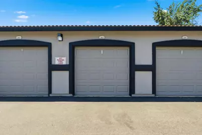 5201 Laguna Oaks Drive #14, Elk Grove, CA 95758 - Photo 22
