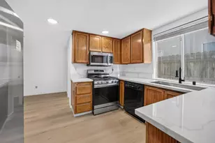 8012 Marsannay Way, Sacramento, CA 95829 - Photo 14