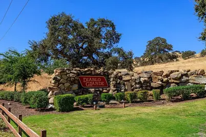20600 Morton Davis Circle, Patterson, CA 95363 - Photo 2