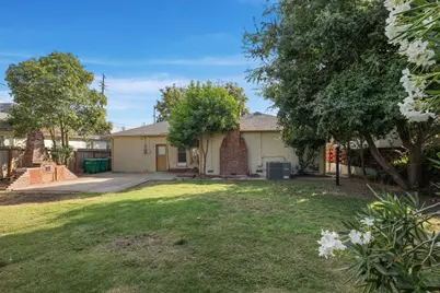 1325 Holly Drive, Lodi, CA 95242 - Photo 32