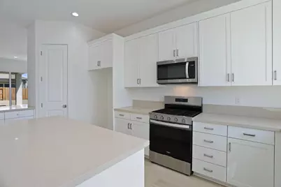 2298 Dilip Drive, Manteca, CA 95337 - Photo 8