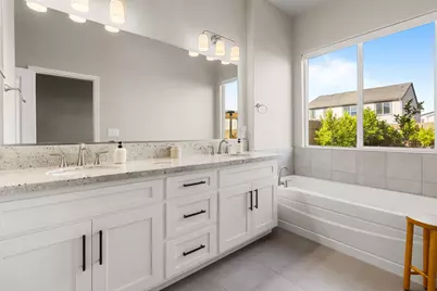 1041 Wadsworth Drive, Roseville, CA 95747 - Photo 22