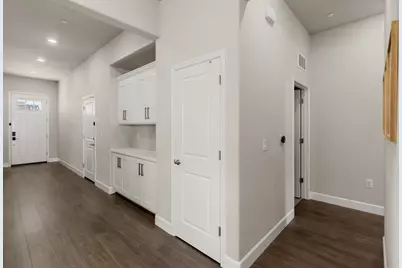 1041 Wadsworth Drive, Roseville, CA 95747 - Photo 16