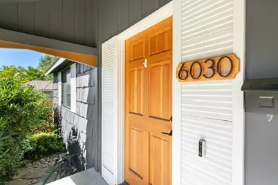 6030 Parkoaks Drive, Citrus Heights, CA 95621 - Photo 6