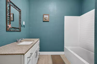 1133 E Harding Way, Stockton, CA 95205 - Photo 14
