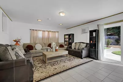 696 Jewell Avenue, Yuba City, CA 95991 - Photo 8