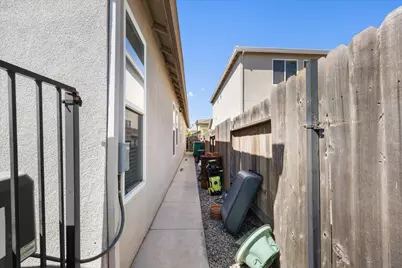 10208 Abbott Street, Stockton, CA 95209 - Photo 52