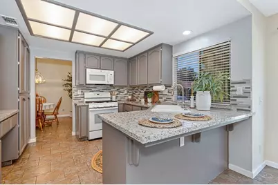 6651 Foxwood Court, Citrus Heights, CA 95621 - Photo 20