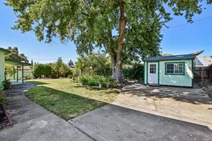 8105 Donnawood Way, Orangevale, CA 95662 - Photo 32