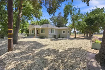 4860 Santa Fe Avenue, Oakdale, CA 95361 - Photo 2