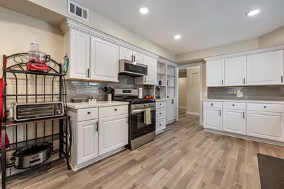 6959 N Pershing Avenue, Stockton, CA 95207 - Photo 8