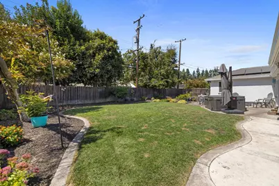 6959 N Pershing Avenue, Stockton, CA 95207 - Photo 36
