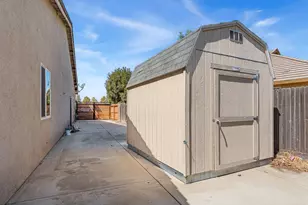 866 Raccoon Valley Dr, Manteca, CA 95336 - Photo 28