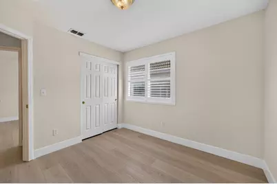 10083 Teddington Way, Elk Grove, CA 95624 - Photo 32