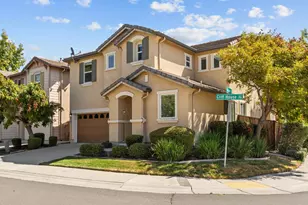 5400 Cliff House Way, Sacramento, CA 95835 - Photo 2