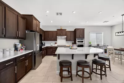 2013 Van Ruiten Drive, Lodi, CA 95242 - Photo 8