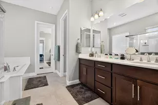 2013 Van Ruiten Dr, Lodi, CA 95242 - Photo 14